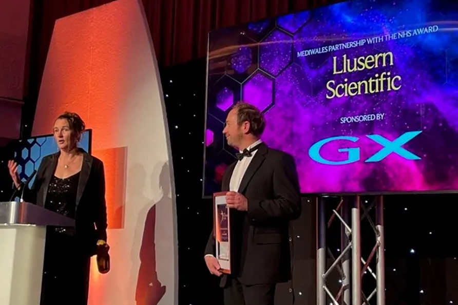 Llusern win at MediWales Awards 2022
